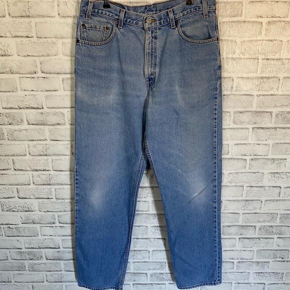 Men’s Levis 509 Relaxed Straight Fit jeans